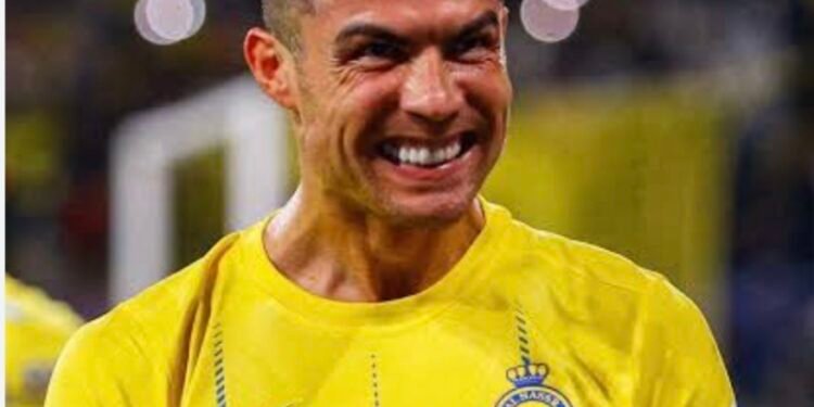 رونالدو أول لاعب كرة قدم ملياردير في التاريخ بعد عقده القياسي مع النصر السعودي