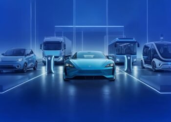 معرض الرياض للسيارات الكهربائية يعود وسط ارتفاع الاقبال الى 40%