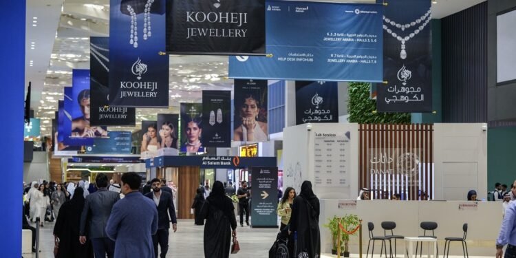 تحت رعاية سمو ولي عهد البحرين سلمان بن حمد آل خليفة … معرض الجواهر العربية ومعرض العطور العربية 2025 ينطلقان خلال أسبوع.