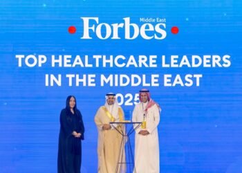 معالي وزير الصحة السعودي يكرم قادة الرعاية الصحية بالشرق الأوسط ضمن فعاليات ملتقى فوربس للابتكار في الرعاية الصحية
