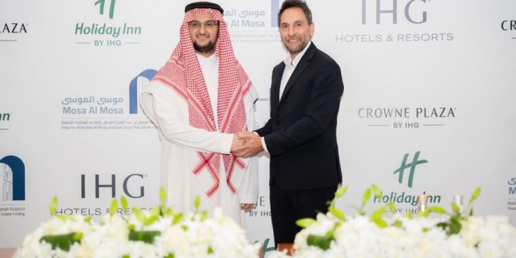 IHG تُبرم اتفاقية مع مجموعة الموسى لإطلاق فندقين جديدين في جدة والخُبر