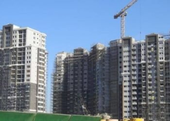 مبيعات العقارات في مصر تتجاوز التريليون جنيه.. و”إعمار” و”بالم هيلز” تقودان قفزة المبيعات