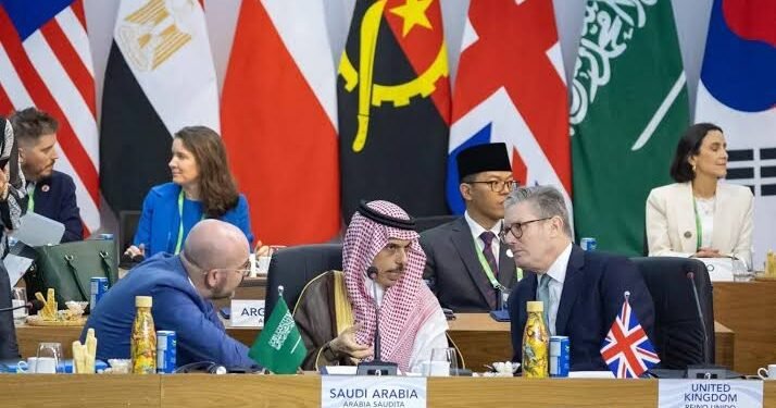 السعودية في قمة العشرين التزام بمنظومة اقتصادية عادلة وشاملة