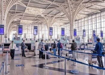 مطار المدينة المنورة يطلق خدمة توصيل “المفقودات” للمنازل في سابقة على مستوى المملكة