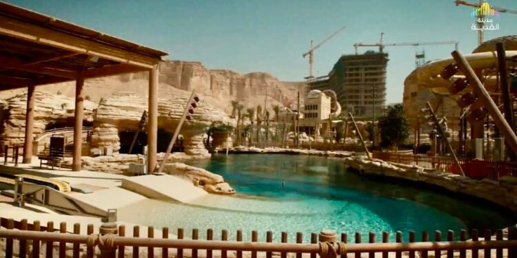 “أكواريبيا” في القدية تستعد لافتتاحها العام المقبل كأكبر وجهة مائية في المنطقة