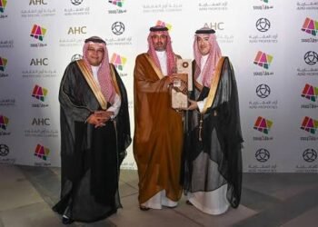 تدشين ، “سوق7” في المملكة كأكبر وجهة مفتوحة للتجزئة والترفيه برعاية نائب أمير مكة.