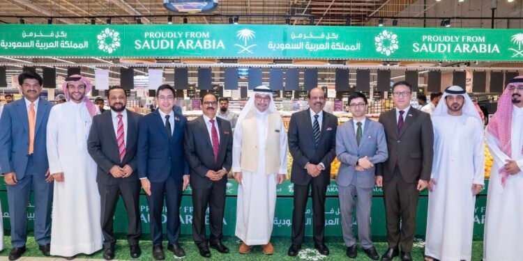 لولو تعزّز حضورها في جدة وتعلن شراكتها مع سينومي عبر افتتاح أول متجر لها في عزيز مول