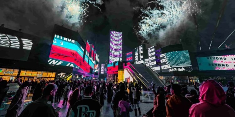 الرياض وجهة العالم.. “موسم الرياض” يكسر حاجز 8 ملايين زائر ويؤكد ريادته الدولية