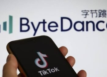 تيك توك” تعبر النفق المظلم.. مشروع مشترك ينهي سنوات من شبح الحظر في أمريكا