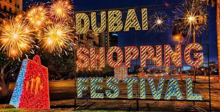 مهرجان دبي للتسوق يتجاوز مفهوم التخفيضات ويحقق نشاطًا اقتصاديًا لافتًا.
