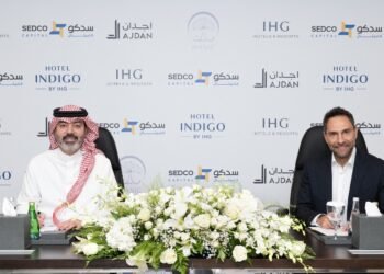 مجموعة فنادق ومنتجعات IHG توقع اتفاقية إدارة مع شركة سدكو كابيتال لإطلاق فندق إنديغو جراند سكوير جدة