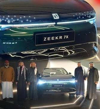 الوعلان للتجارة” تطلق “زيكر 7X” في السعودية بتقنيات متقدمة وأداء كهربائي استثنائي.