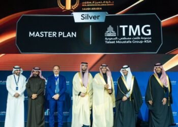 تكريم مجموعة طلعت مصطفى السعودية بجائزة التميز العقاري عن مشروع “بنان.