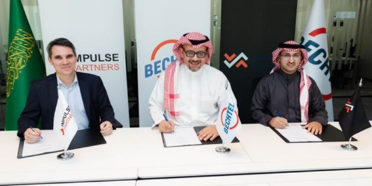 بكتل و«سعودي كون تيك» و«إمبلس بارتنرز» يطلقون مسرعة أعمال لتقنيات البناء في السعودية.