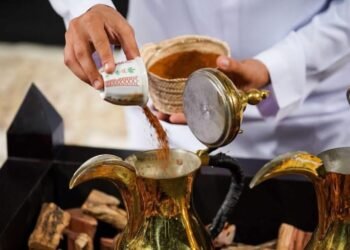القهوة السعودية: إرث النماء وعصير الصحة المستدام.