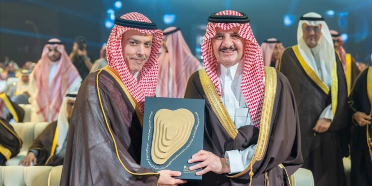أمير الشرقية يدشن مشروع “الدمام الجديد” باستثمارات ضخمة تبلغ 98 مليار ريال