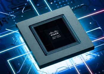 سيسكو تطلق شريحة Silicon One G300 لدعم توسّع مراكز بيانات الذكاء الاصطناعي