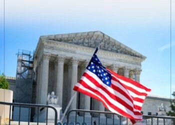 وول ستريت تتنفس الصعداء: المحكمة العليا تُسقط رسوم “يوم التحرير” الجمركية لترمب