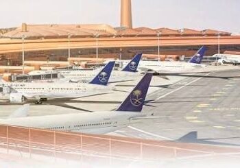 مطار الملك عبدالعزيز الدولي ومطار الملك خالد الدولي ينبهان المسافرين بشأن الرحلات إلى الدول المتأثرة بالتوترات مع إيران