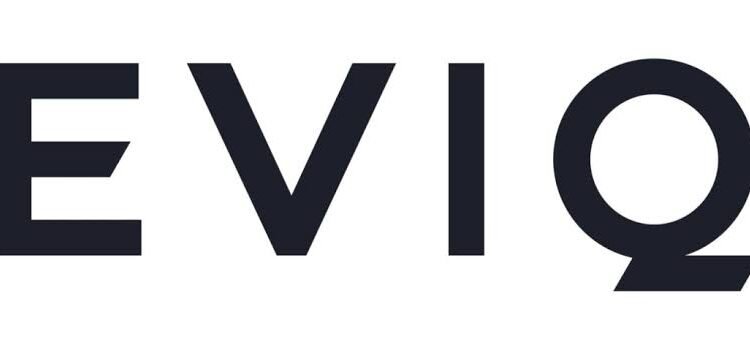 شراكة إستراتيجية بين “تطوير المربع الجديد” و”EVIQ” لتعزيز بنية الشحن الكهربائي