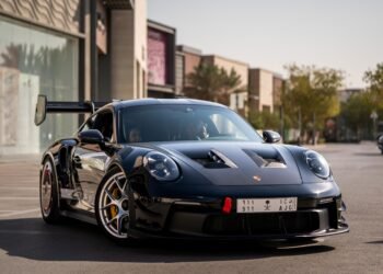 بورشه توسّع حضورها في المملكة العربية السعودية بافتتاح متجر Porsche Now المؤقت في واجهة روشن بالرياض