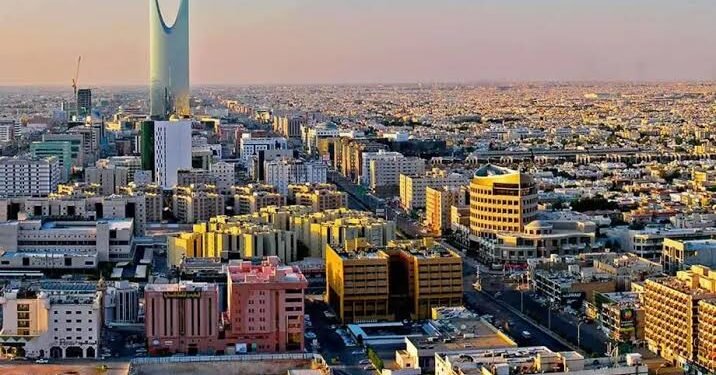الرياض تستحوذ على المشهد العقاري في فبراير.. صفقات بـ 11 مليار ريال والنمو يتسارع