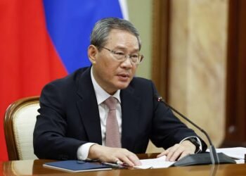 تعهد صيني بانفتاح اقتصادي أكبر لتحقيق توازن تجاري وطمأنة الأسواق العالمية