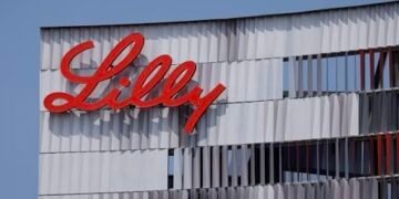 “إيلي ليلي” و”إنسيليكو ميديسين”: صفقة مليارية لتعزيز مستقبل الأدوية المطورة بالذكاء الاصطناعي