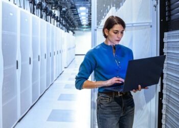 سيسكو توسّع “مصنع الذكاء الاصطناعي الآمن” بالشراكة مع إنفيديا لتمكين تشغيل الذكاء الاصطناعي على نطاق واسع وبأمان في أي مكان