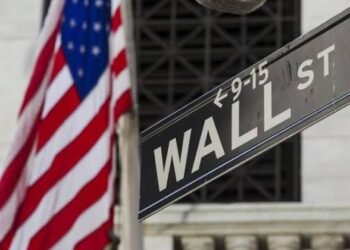 ترقب في وول ستريت: بيانات التوظيف والتضخم وأرباح الشركات تقود الأسواق هذا الأسبوع