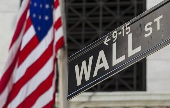 ترقب في وول ستريت: بيانات التوظيف والتضخم وأرباح الشركات تقود الأسواق هذا الأسبوع