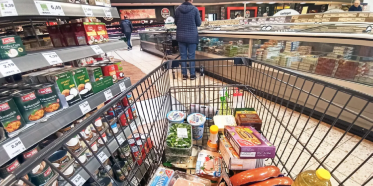 تداعيات الحرب الإيرانية على الاقتصاد الأوروبي ومعضلة التضخم