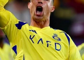 “صاروخ ماديرا” يطارد التاريخ من بوابة دوري روشن خطوة للهدف رقم 1000