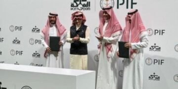 المملكة القابضة تستحوذ على 70% من نادي الهلال بتقييم 1.4 مليار ريال