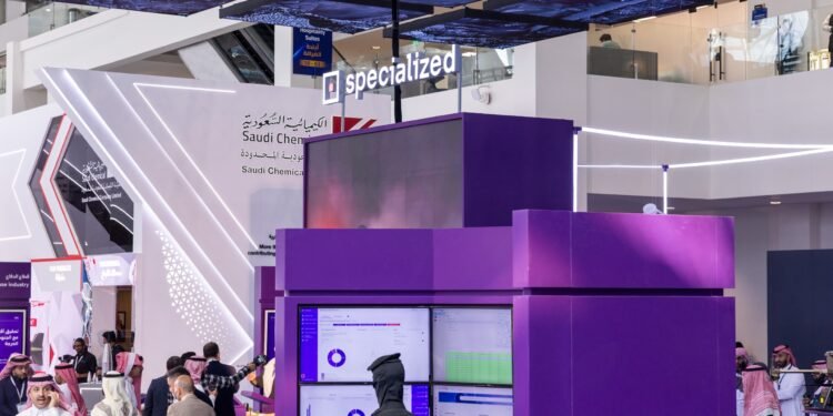 specialized by stc  تعزّز الجاهزية الوطنية للاتصالات الحرجة