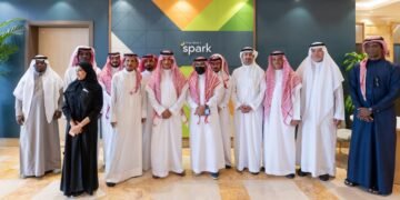 وزير السياحة معالي الأستاذ أحمد الخطيب يقوم بجولة في فندق سبارك من هيلتون مكة العزيزية