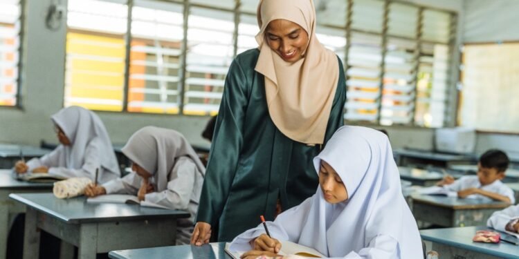 شراكة بين “الثقافي البريطاني” و”اليونيسف” لتعزيز الحماية الرقمية بمدارس السعودية والخليج.