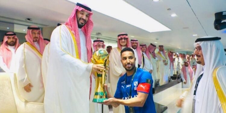 برعاية خادم الحرمين الشريفين ولي العهد يتوج الهلال بطلاً لكاس الملك