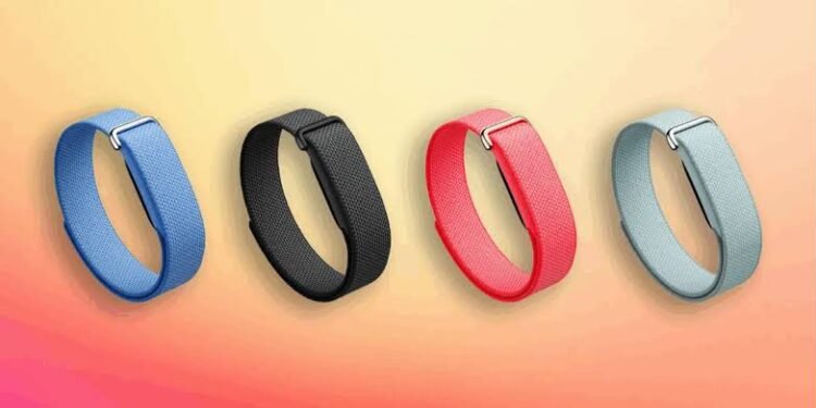 مدعوم بـ Gemini.. سوار “Google Fitbit Air” الجديد يحول بياناتك الصحية إلى خطط لياقة ذكية.