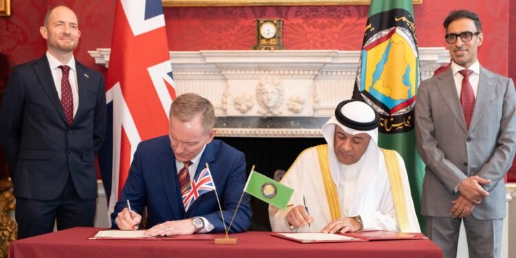 مجلس التعاون وبريطانيا يختتمان مفاوضات التجارة الحرة ببيان ختامي.