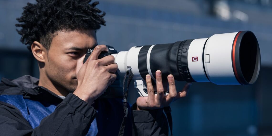 سوني تكشف عن عدسة FE 100-400mm F4.5 GM OSS G Master™️ في المملكة العربية السعودية