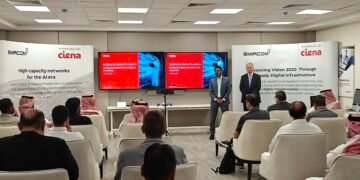 “إميركوم” تطلق مختبر الألياف البصرية ومركز التمكين في الرياض بالتعاون مع “سيينا” لدعم نمو البنية التحتية التقنية السعودية