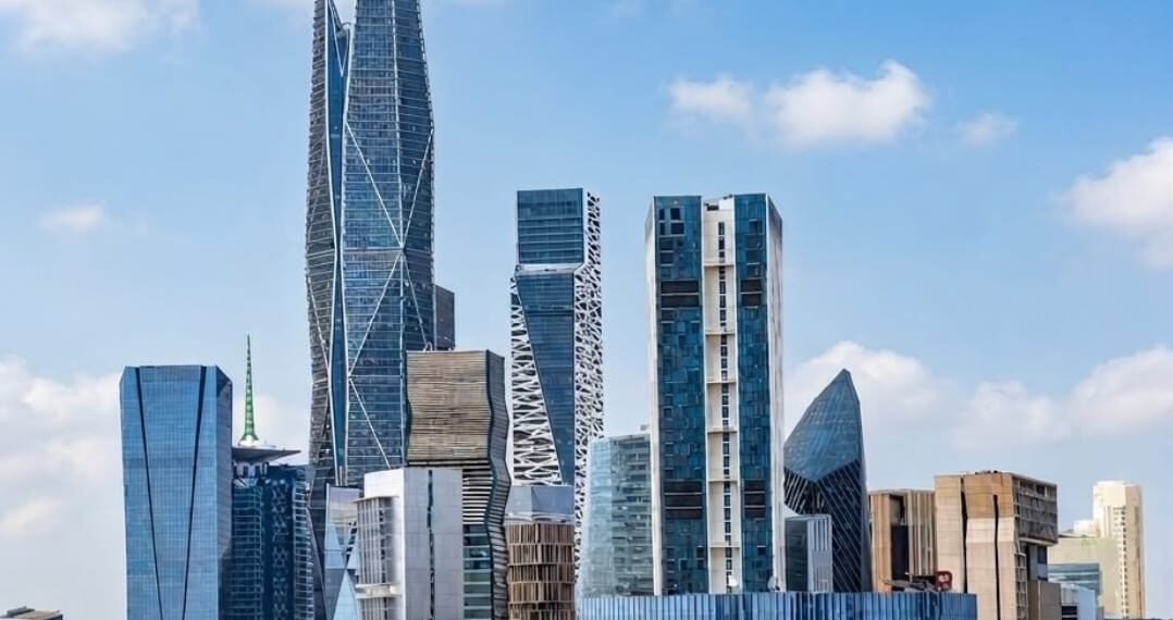 هل تبحث عن أفضل شركة علاقات عامة في السعودية؟ إليك أبرز الخيارات