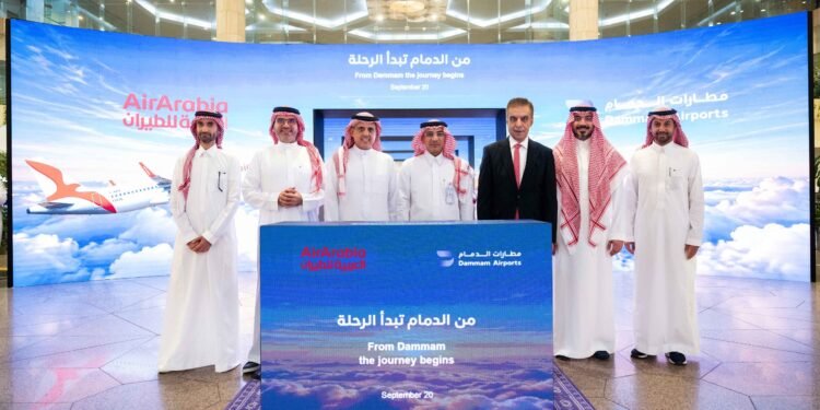 من مطار الملك فهد الدولي.. انطلاق أولى رحلات الناقل الوطني «تحالف العربية للطيران»