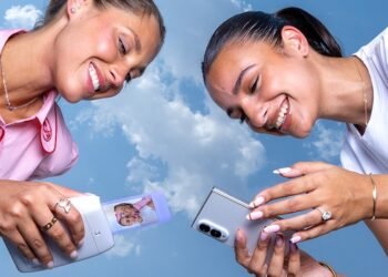 خلِّد الذكريات: سامسونج وInstax يبعثانالحياة في الصور المطبوعة مع Galaxy Z Fold8