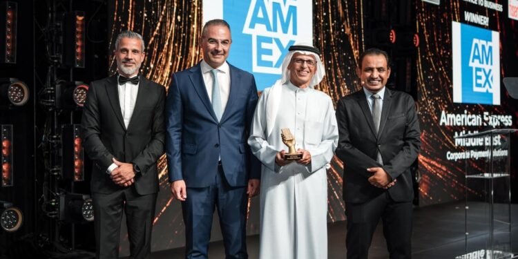 شركة أمريكان إكسبريس الشرق الأوسط تحصد جائزة “أفضل خدمة لقطاع الأعمال” في حفل جوائز البطاقات والمدفوعات للشرق الأوسط 2026